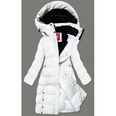 Dlhá dámska zimná bunda s kožúškom biela (2M-025)
